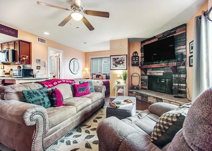 Gatlinburg Summit Condo #6208